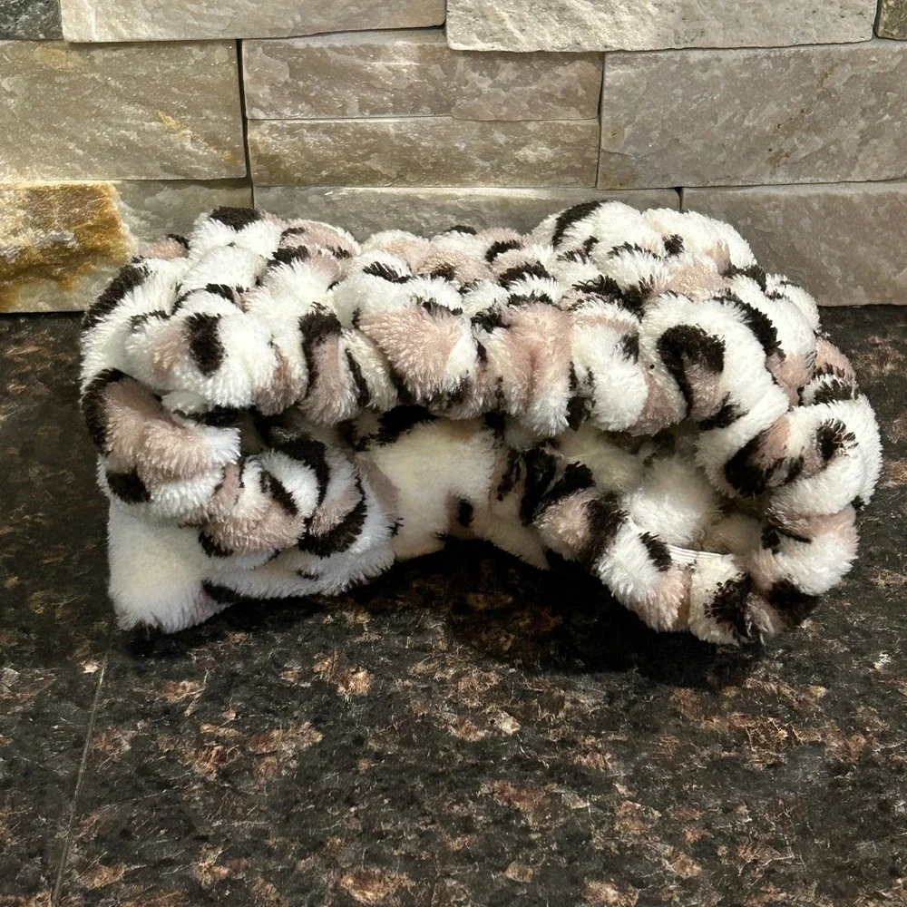 Vintage Cosmetic Headband Spa Makeup Facial Wash Leopard‎ Print Bow